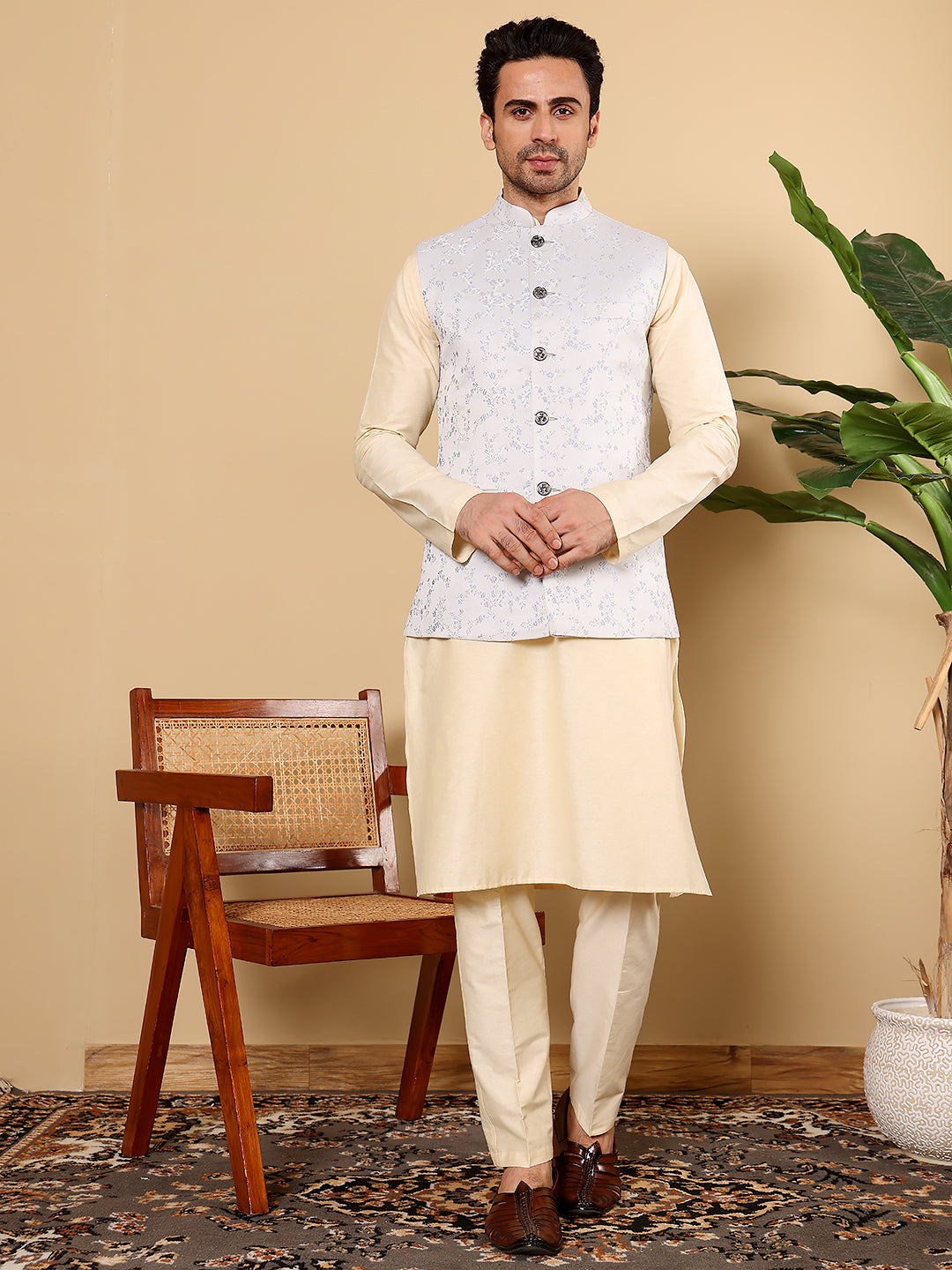 MULTI SHADES Men's Full Sleeve Cream Kurta Pyjama & Light Blue Embroidered Nehru Jacket - Dista