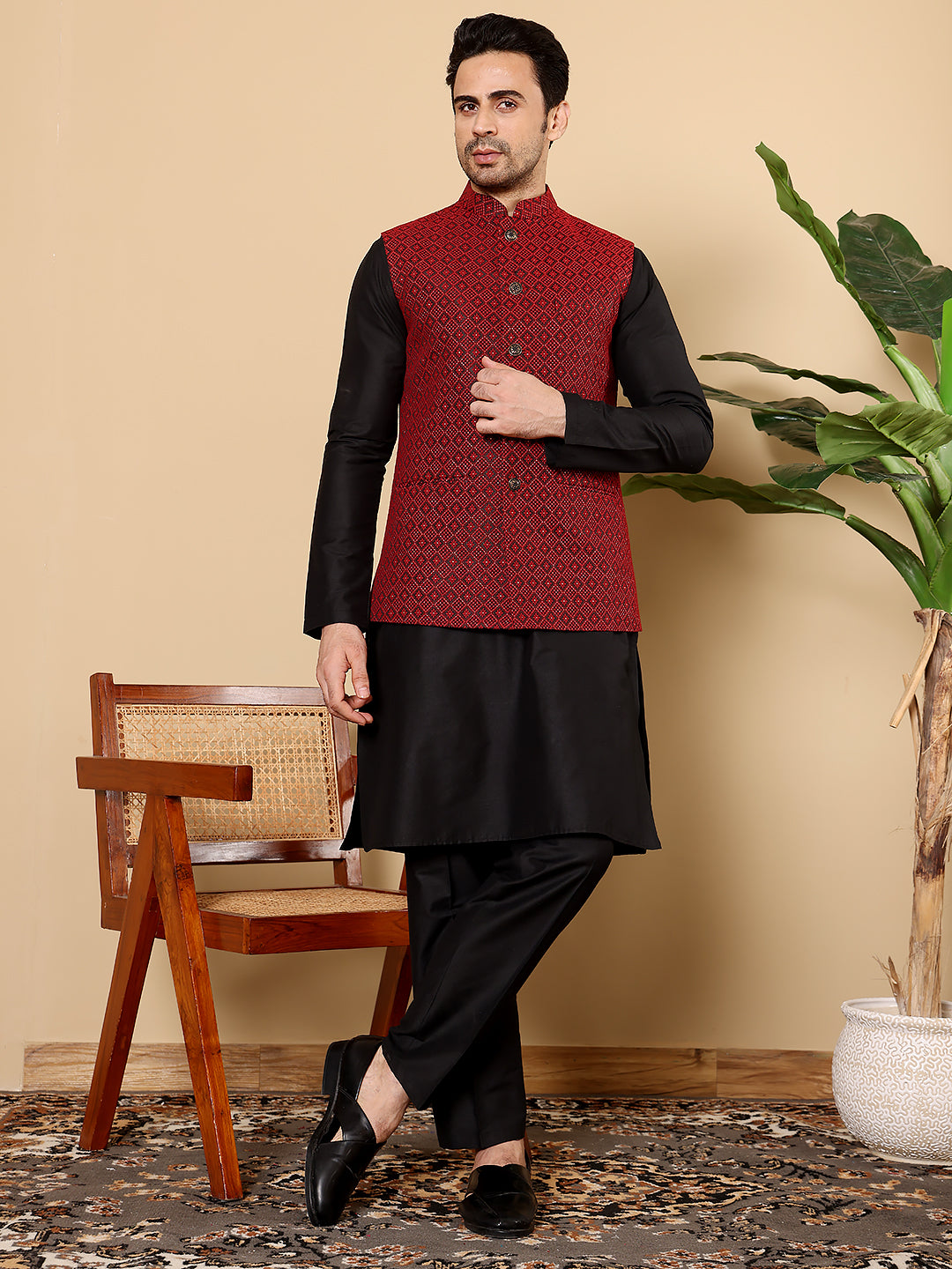 MULTI SHADES Men's Full Sleeve Black Kurta Pyjama & Red Embroidered Nehru Jacket - Dista