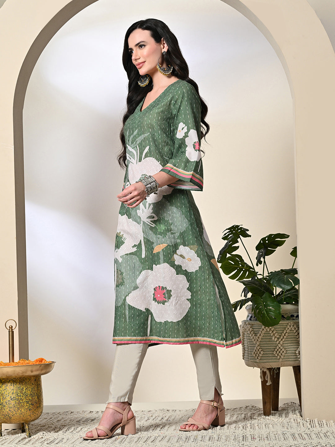 Myshka Women's Hakoba Printed A-Line Kurta in Green Color - Distacart