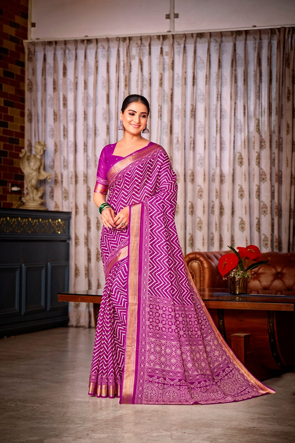 Malishka Cotton Printed Saree With Unstitched Blouse Piece - Purple
