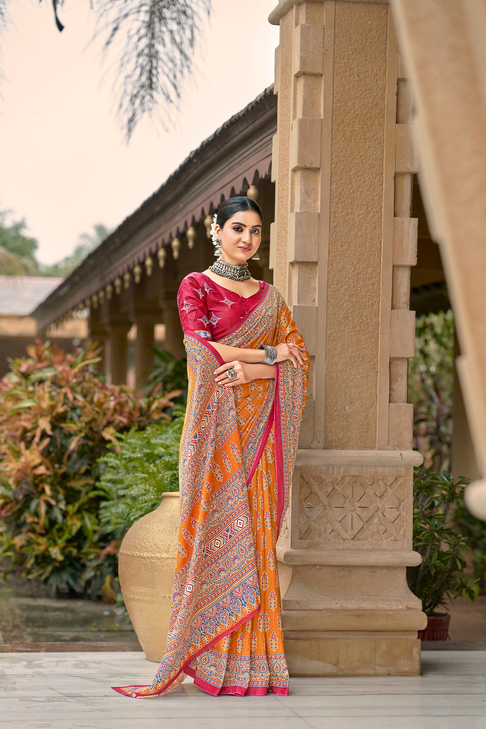 Malishka Cotton Printed Saree With Unstitched Blouse Piece - Orange