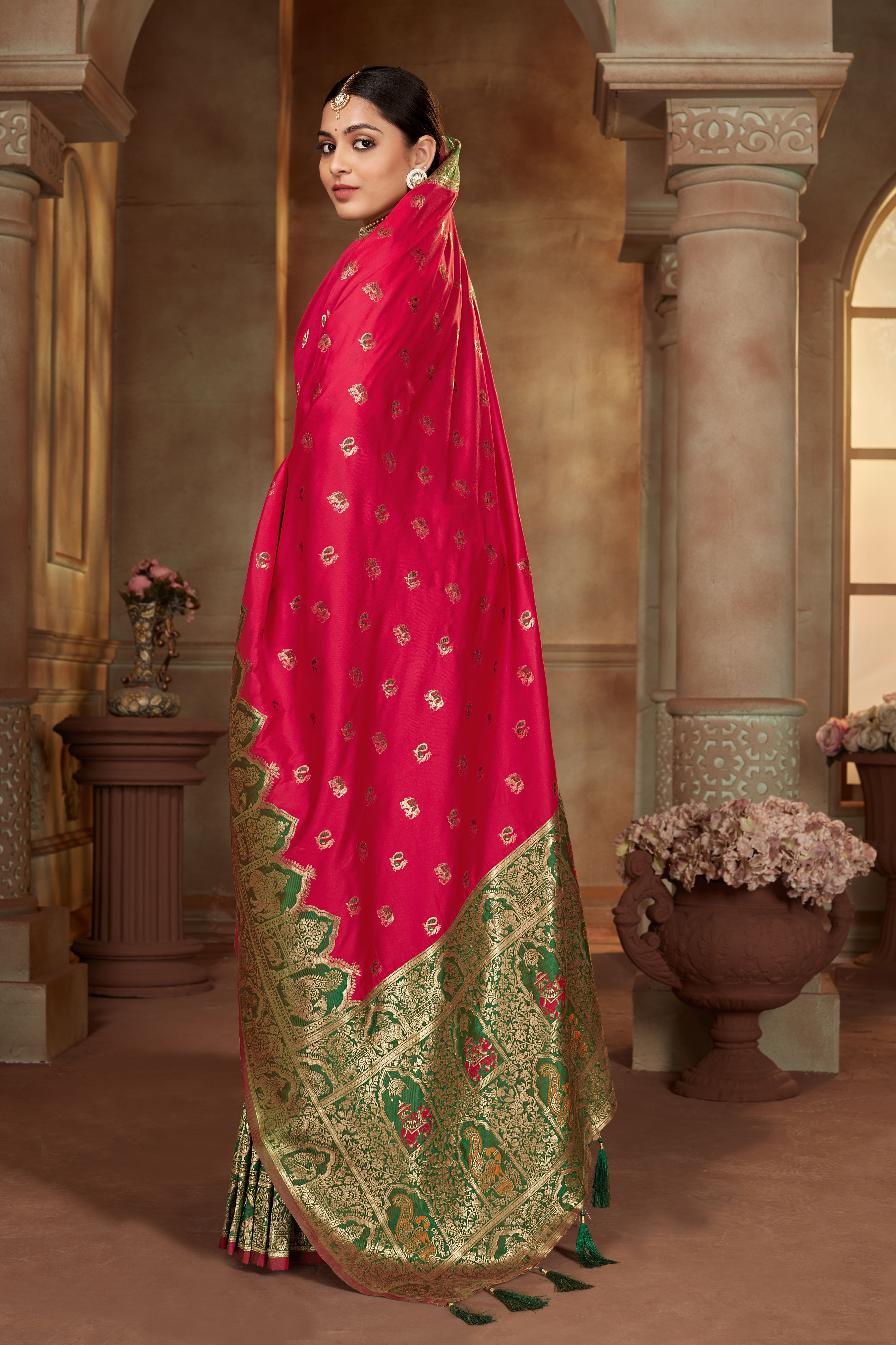 MANOHARI Banarasi Silk Blend Jacquard Work Saree - Pink - Dista