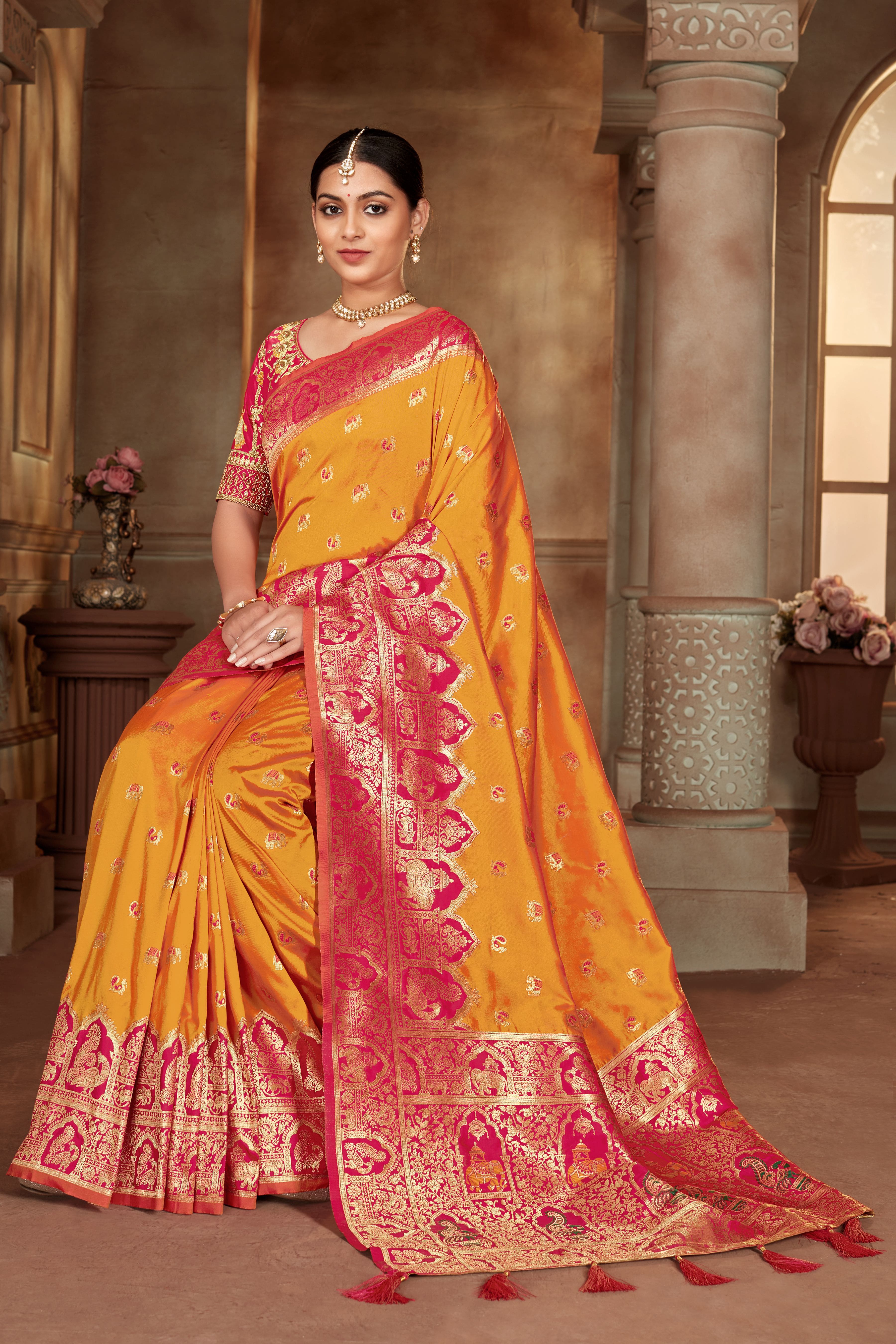 MANOHARI Banarasi Silk Blend Jacquard Work Saree - Yellow - Dista