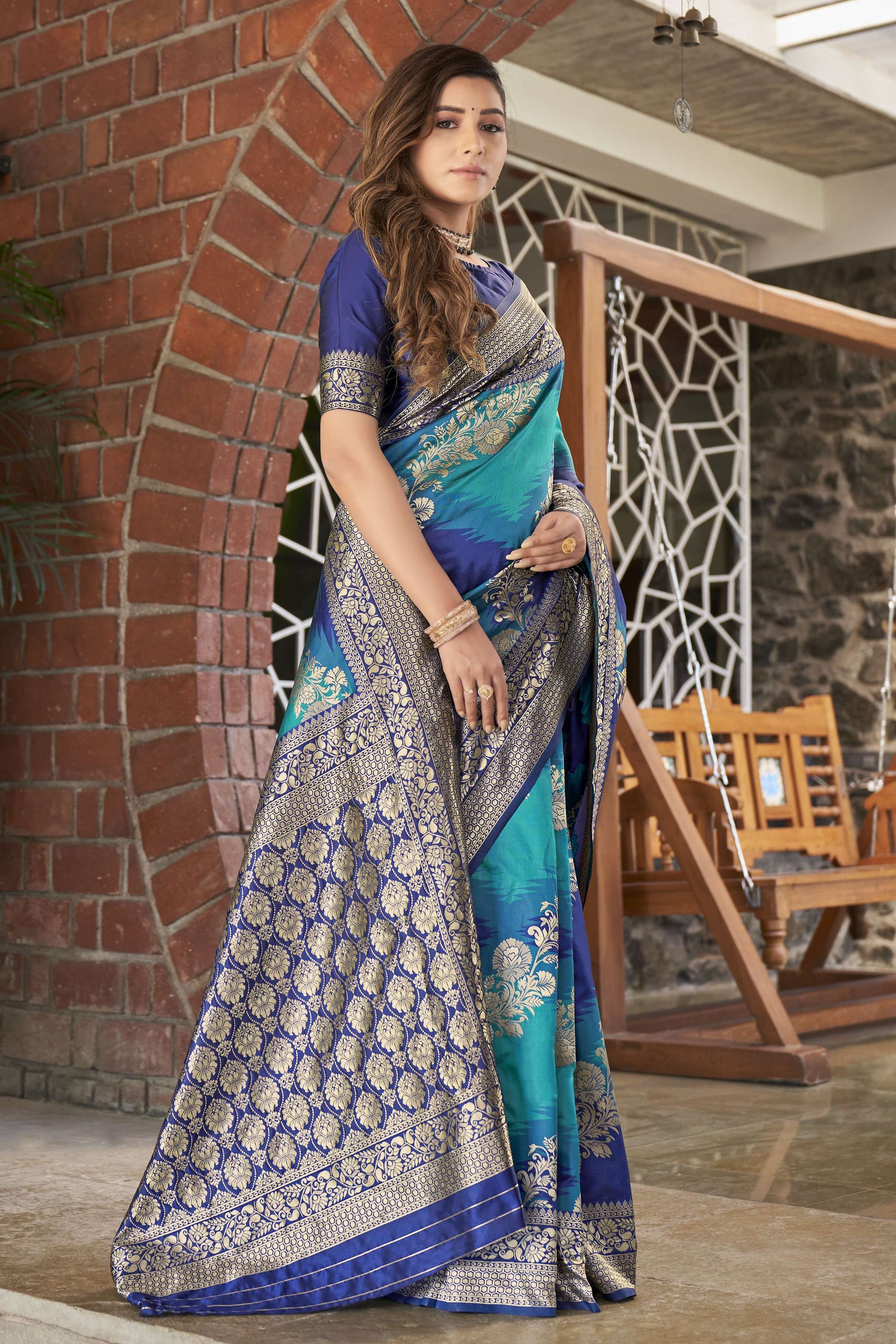 MANOHARI Banarasi Silk Blend Jacquard Work Saree - Blue - Dista