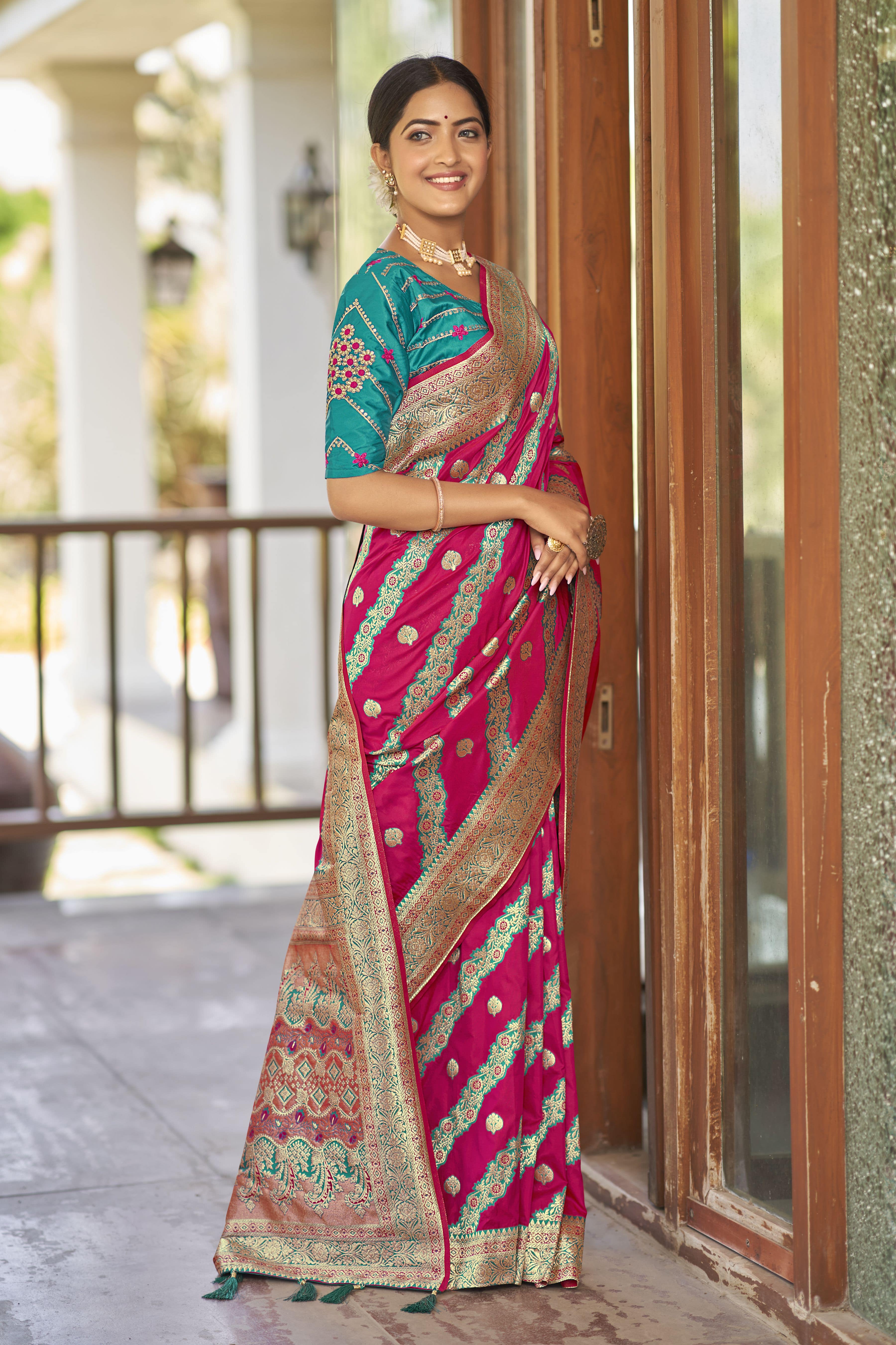 MANOHARI Banarasi Silk Blend Jacquard Work Saree - Pink - Dista