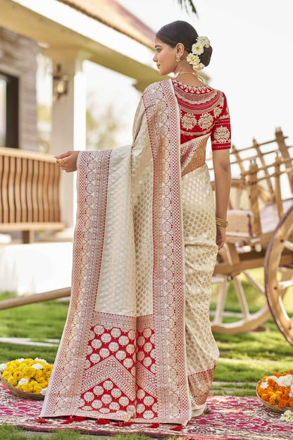 MANOHARI Banarasi Silk Blend Jacquard Work Saree - White - Dista