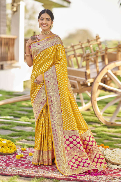 MANOHARI Banarasi Silk Blend Jacquard Work Saree - Yellow - Dista