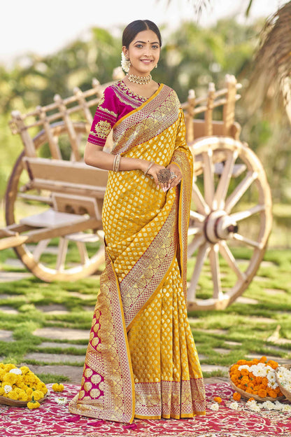 MANOHARI Banarasi Silk Blend Jacquard Work Saree - Yellow - Dista