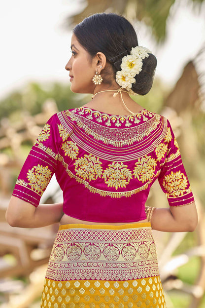MANOHARI Banarasi Silk Blend Jacquard Work Saree - Yellow - Dista