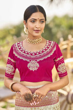 Thumbnail for MANOHARI Banarasi Silk Blend Jacquard Work Saree - White - Dista