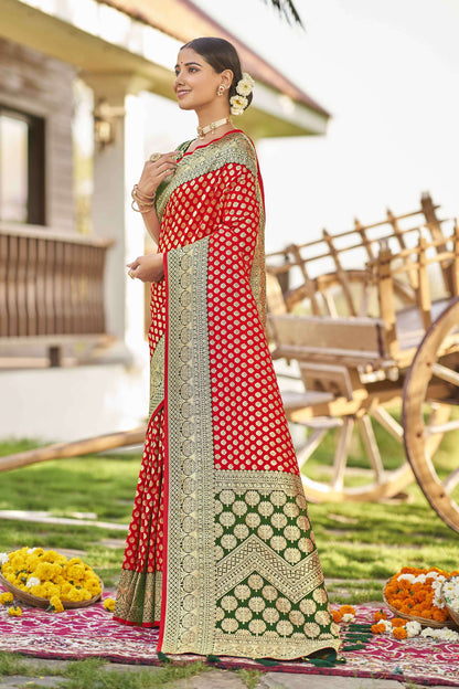 MANOHARI Banarasi Silk Blend Jacquard Work Saree - Red - Dista