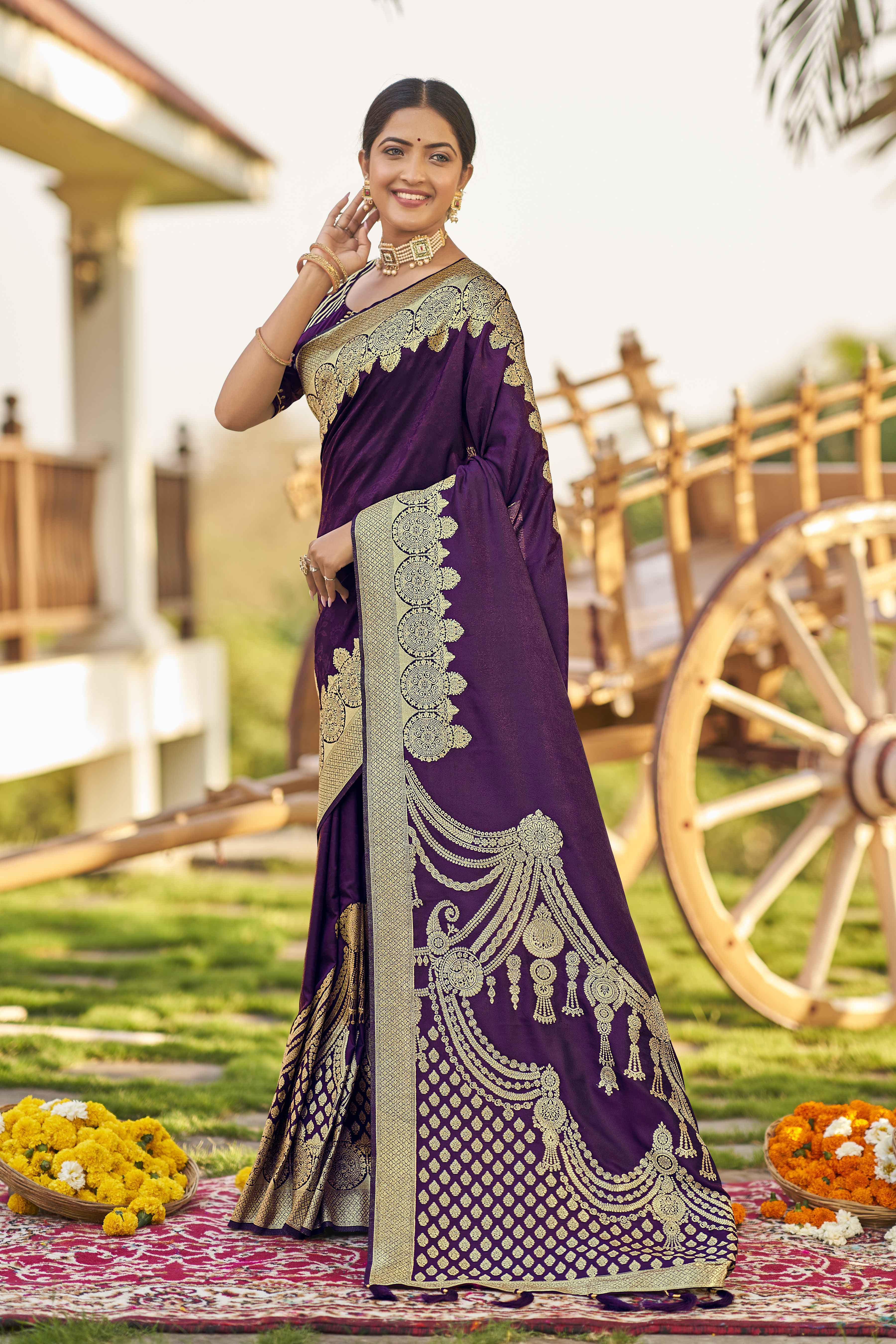 MANOHARI Banarasi Silk Blend Jacquard Work Saree - Purple - Dista