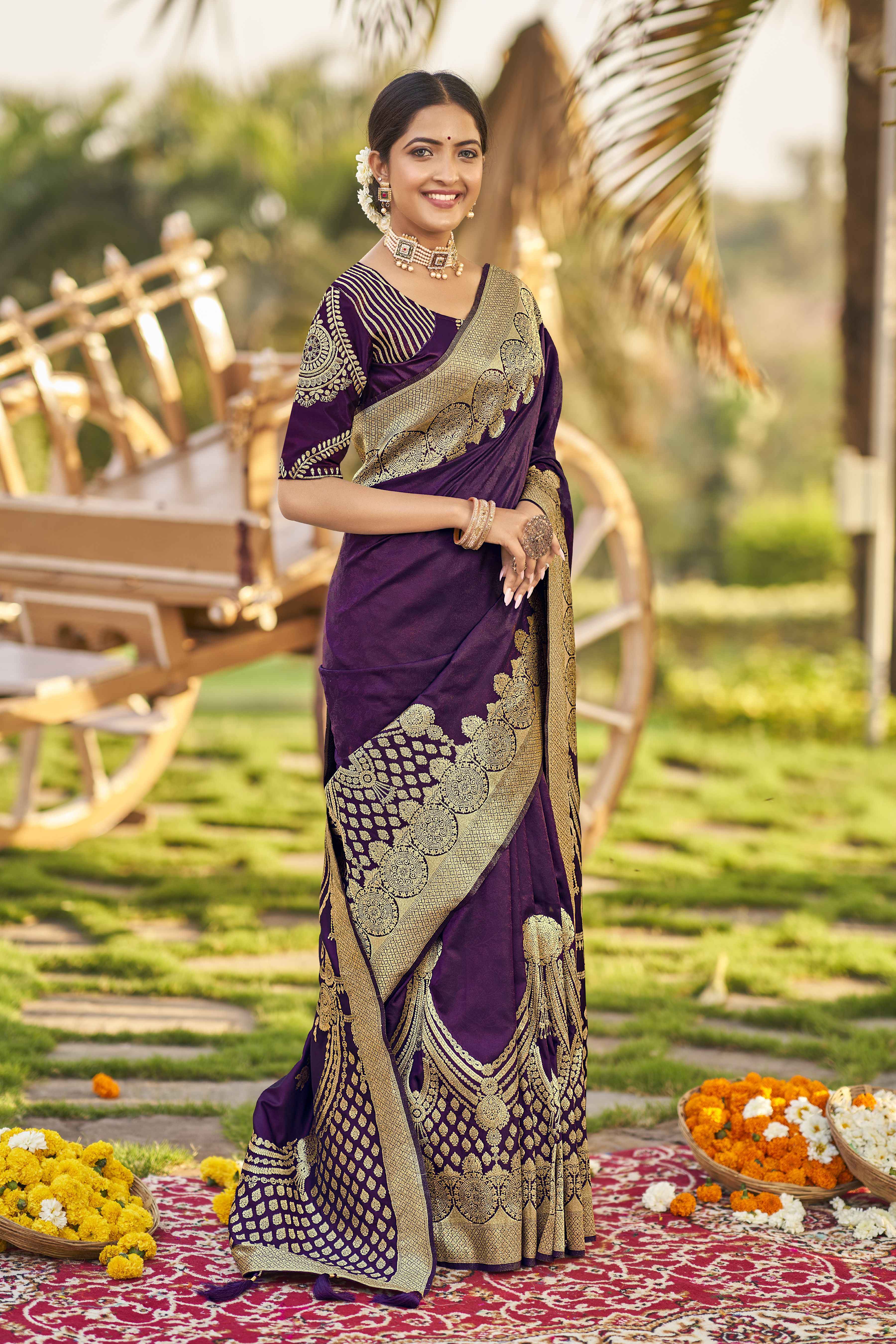 MANOHARI Banarasi Silk Blend Jacquard Work Saree - Purple - Dista