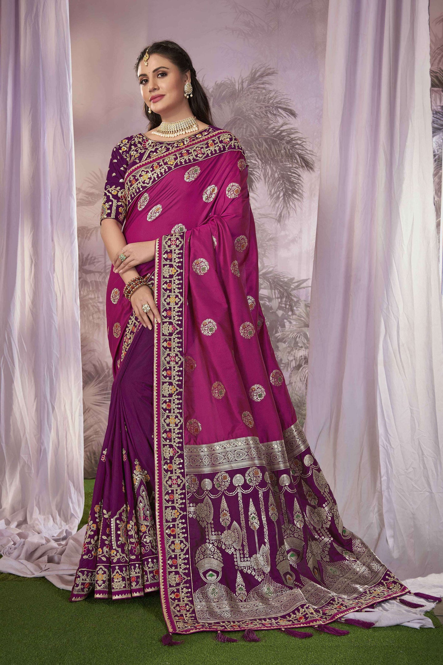 MANOHARI Banarasi Silk Blend Jacquard Work Saree - Pink - Dista