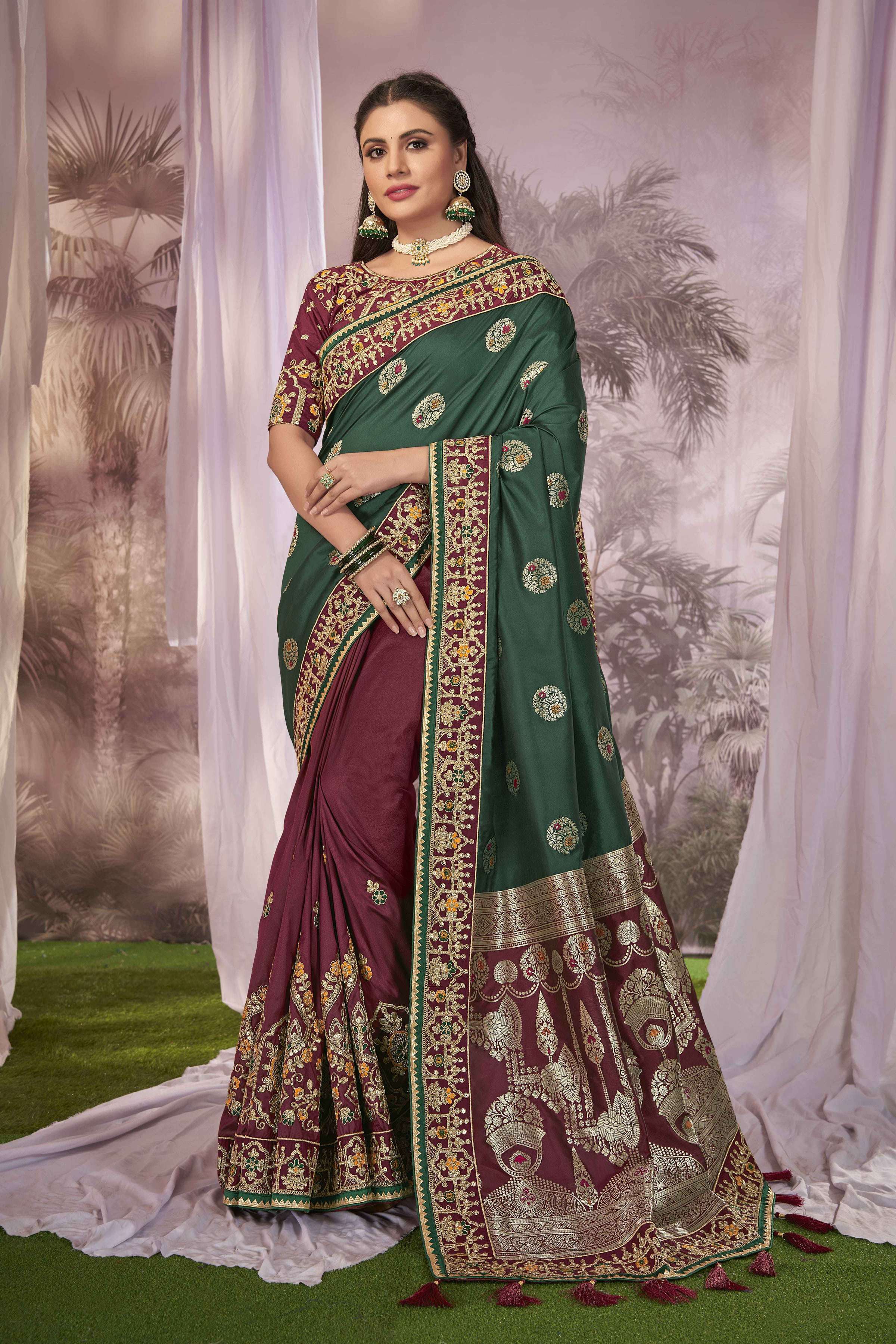 MANOHARI Banarasi Silk Blend Jacquard Work Saree - Green - Dista