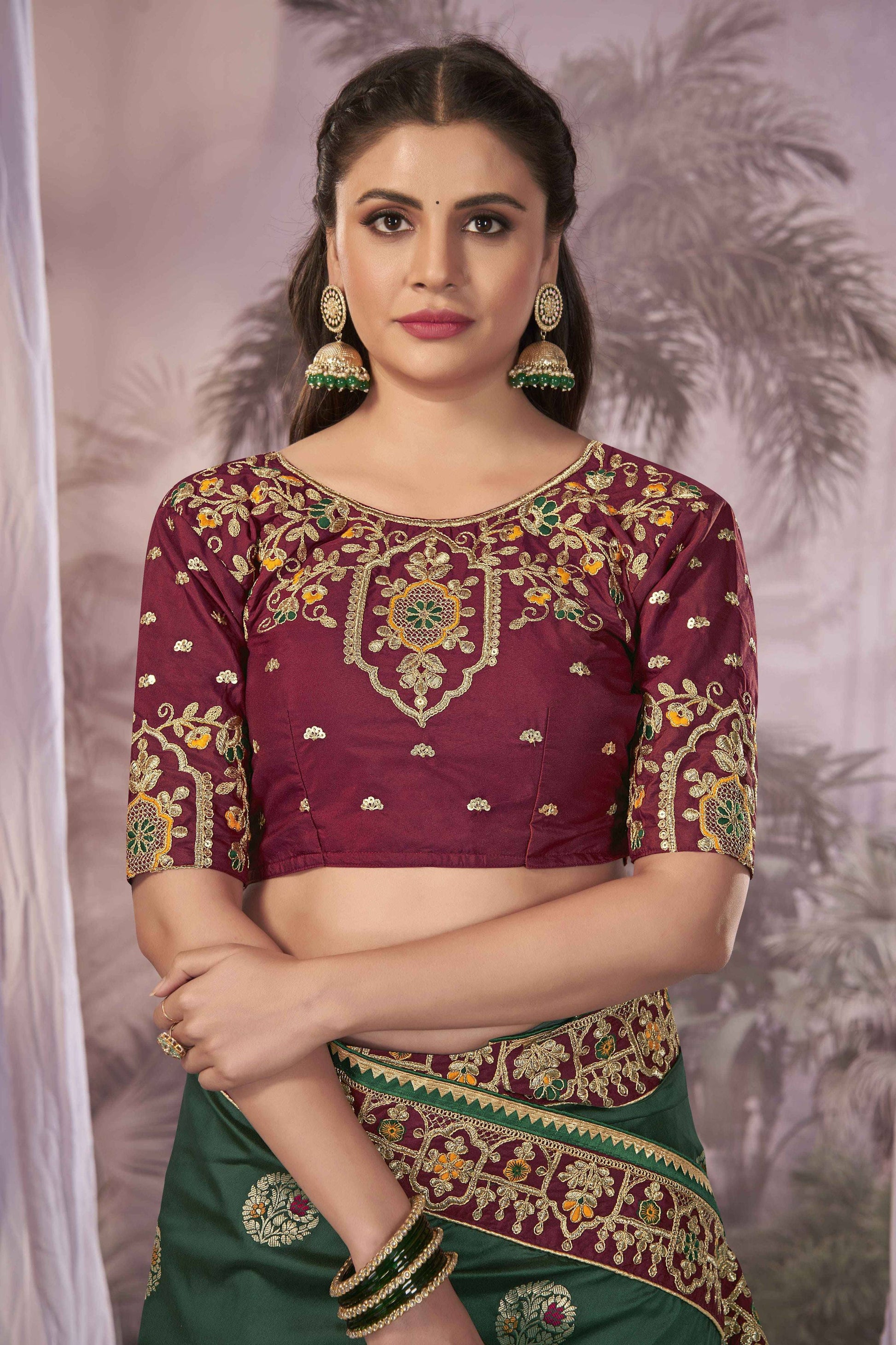 MANOHARI Banarasi Silk Blend Jacquard Work Saree - Green - Dista