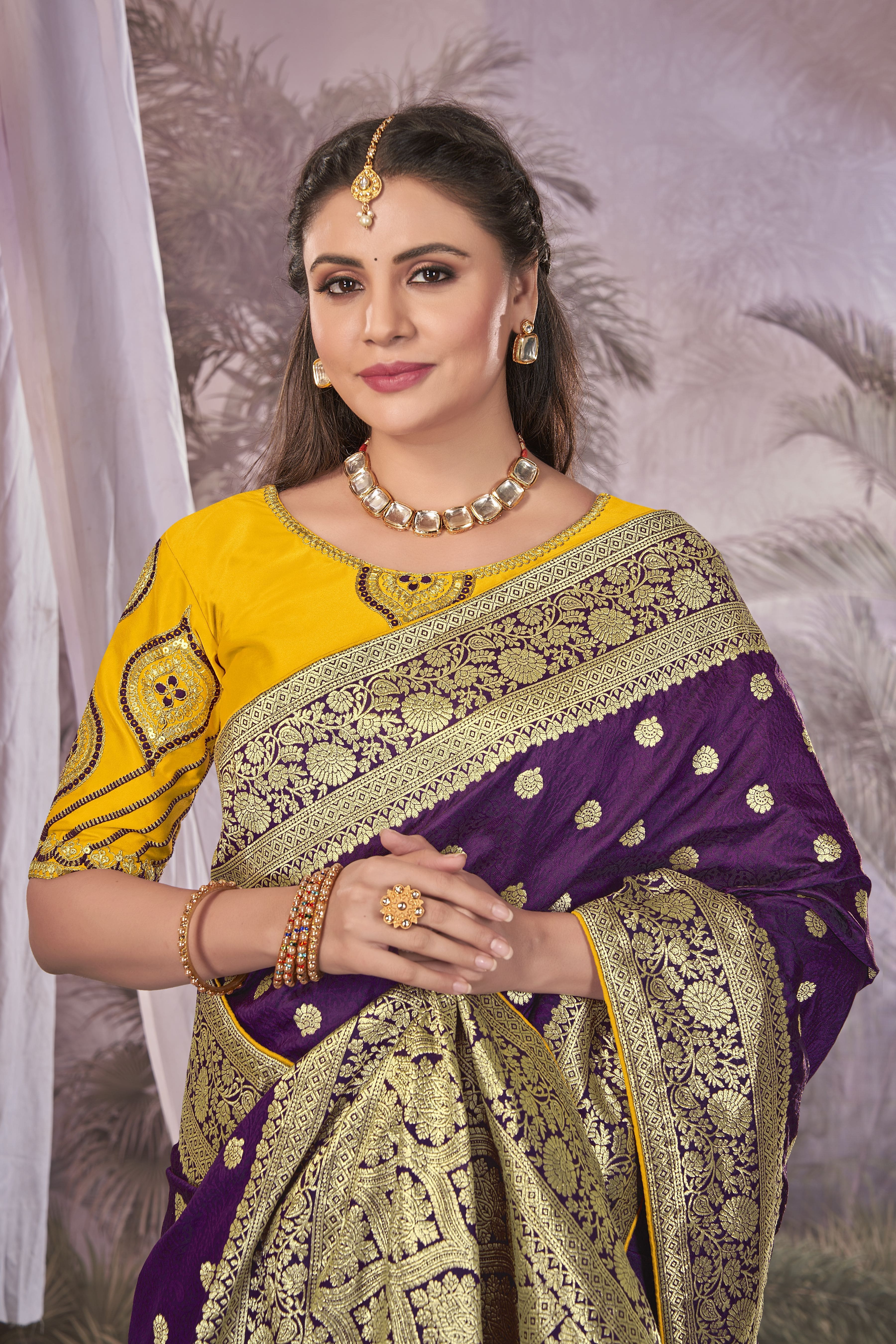 MANOHARI Banarasi Silk Blend Jacquard Work Saree - Purple - Dista