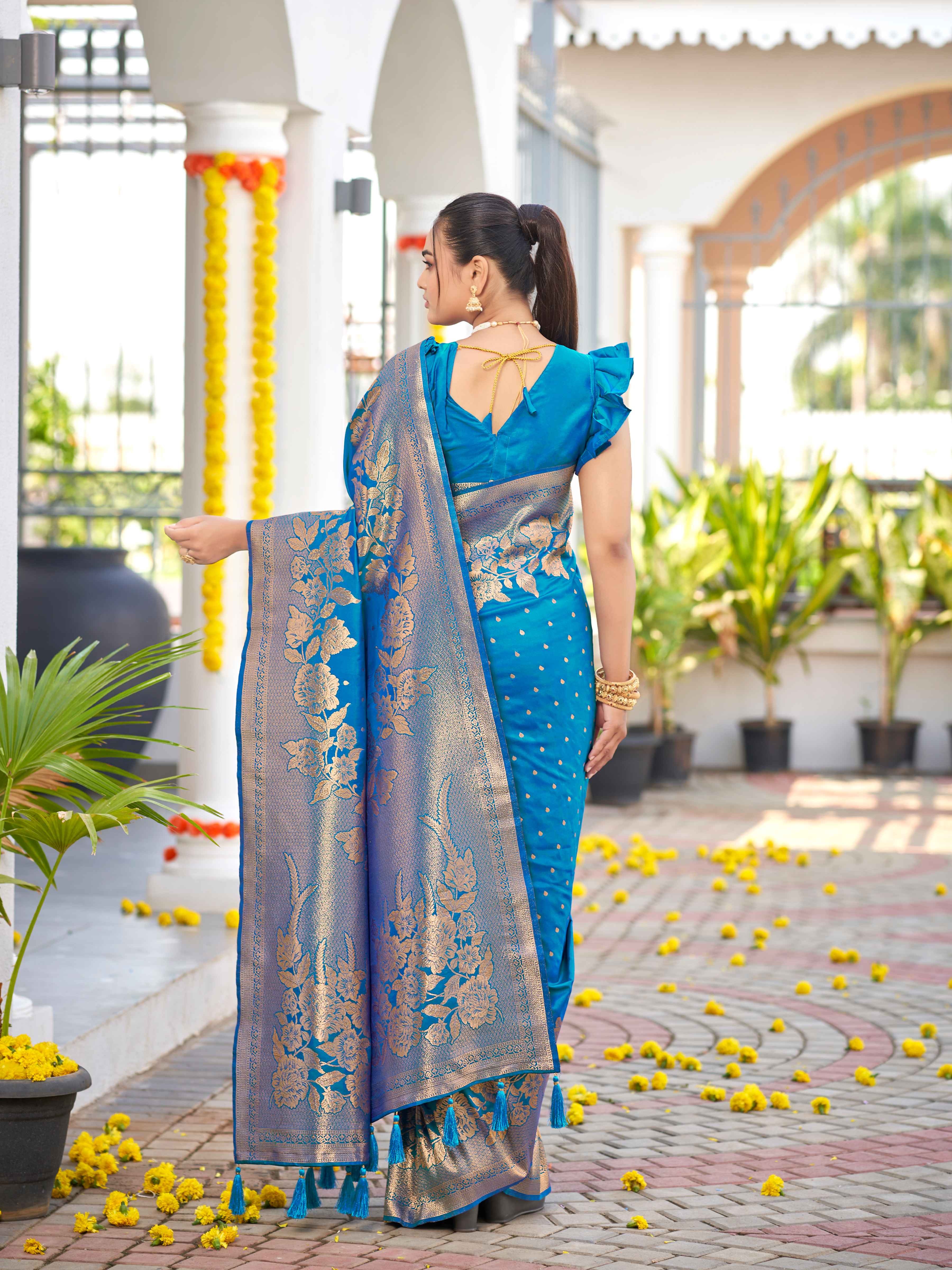 MANOHARI Banarasi Silk Blend Jacquard Work Saree - Blue - Dista