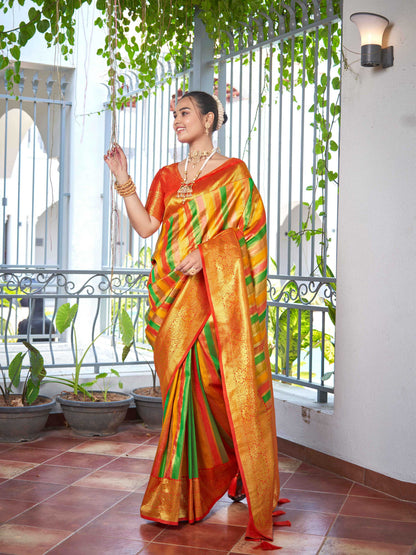 MANOHARI Banarasi Silk Blend Jacquard Work Saree - Red - Dista