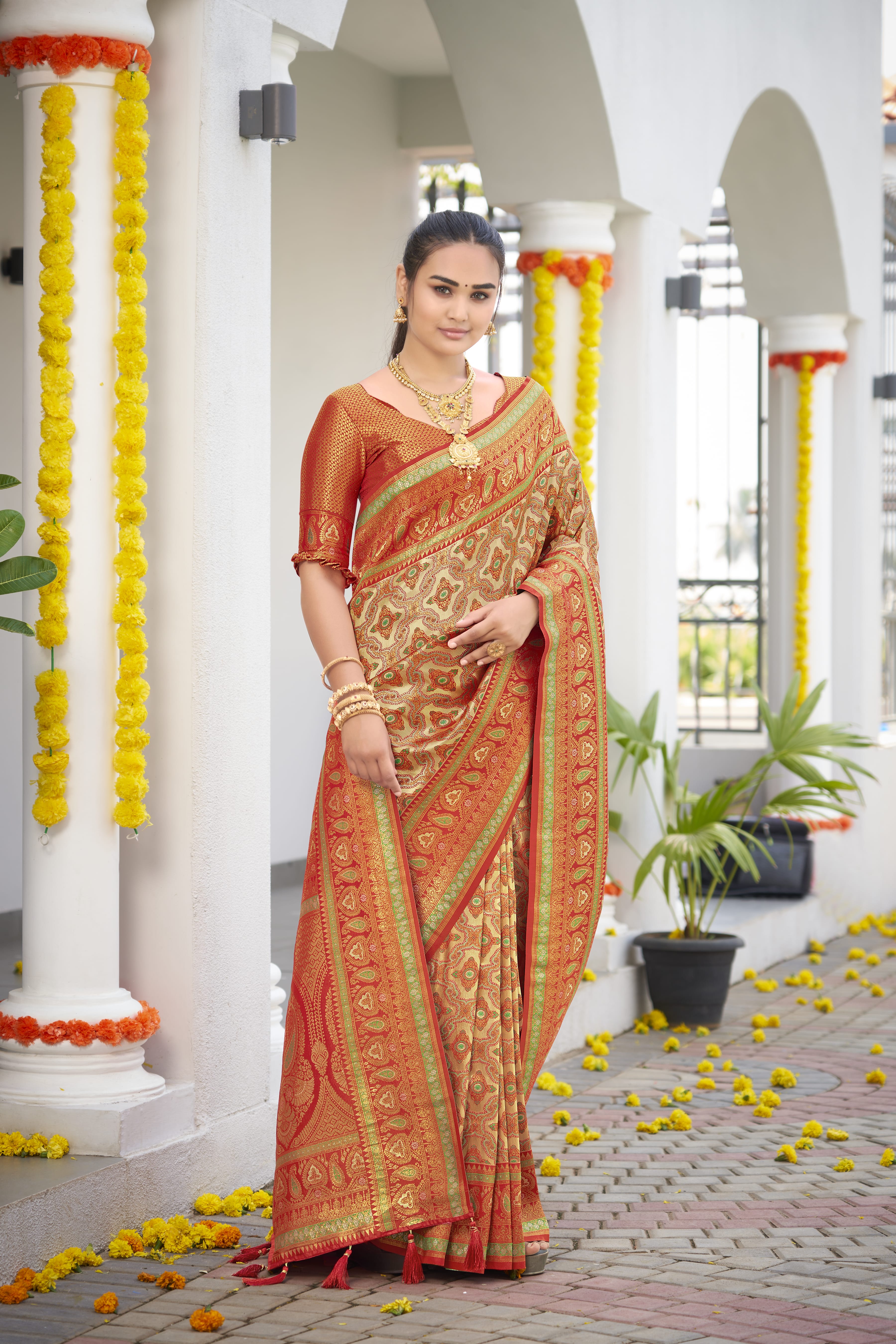 MANOHARI Banarasi Silk Blend Jacquard Work Saree - Orange - Dista