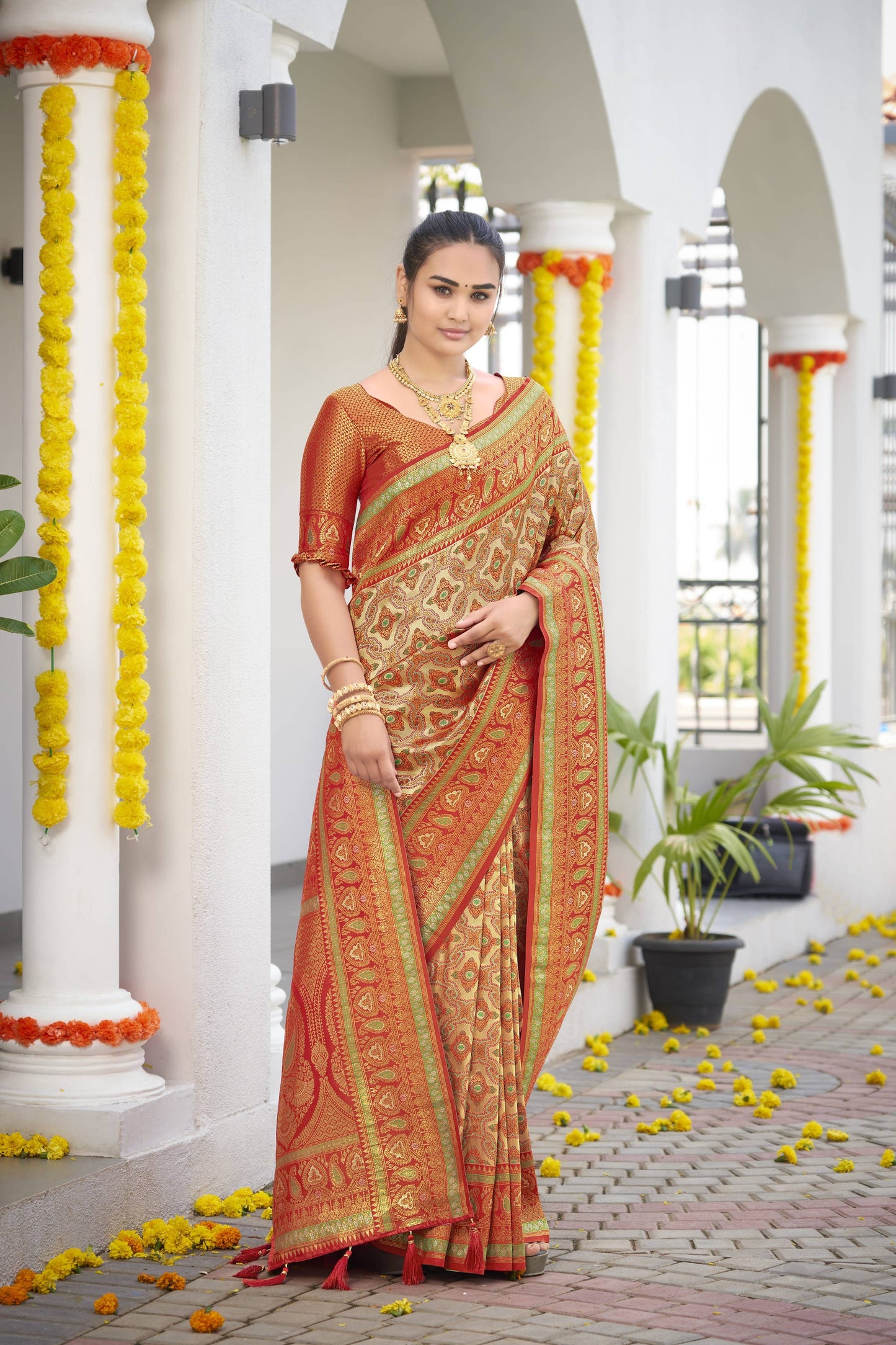 MANOHARI Banarasi Silk Blend Jacquard Work Saree - Orange - Dista