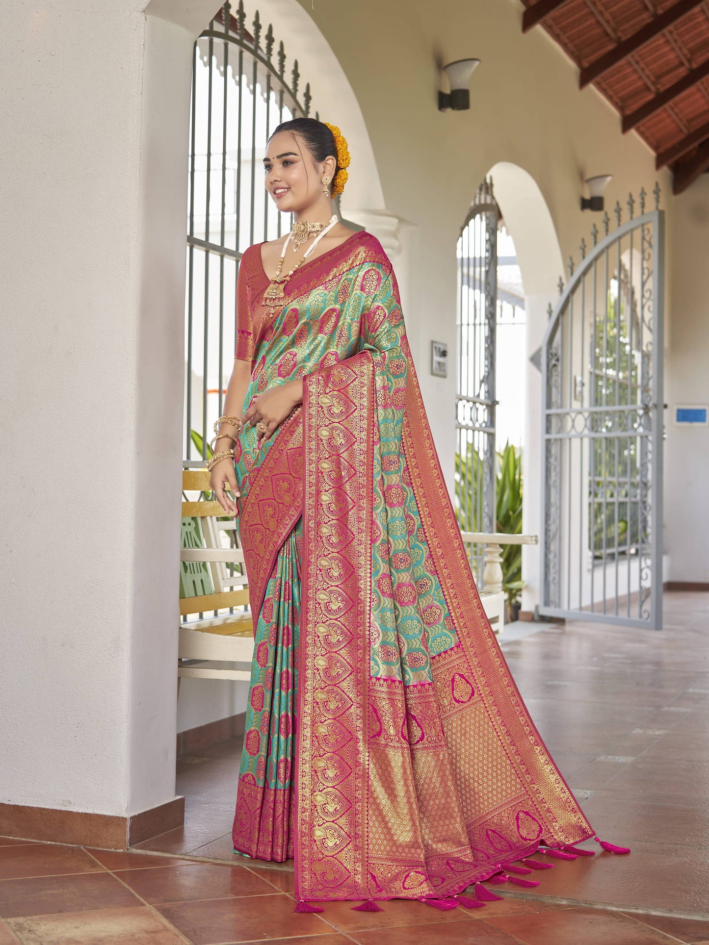 MANOHARI Banarasi Silk Blend Jacquard Work Saree - Blue - Dista