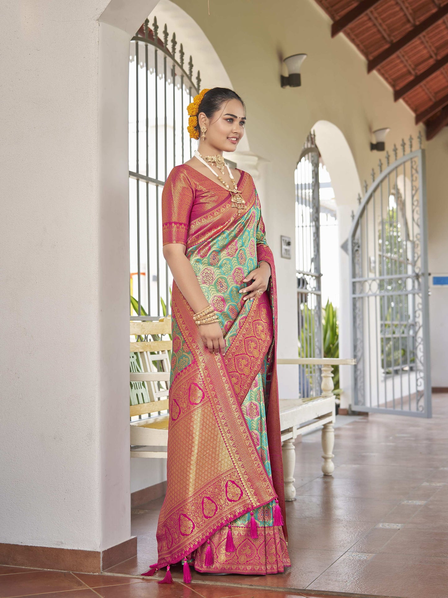 MANOHARI Banarasi Silk Blend Jacquard Work Saree - Blue - Dista