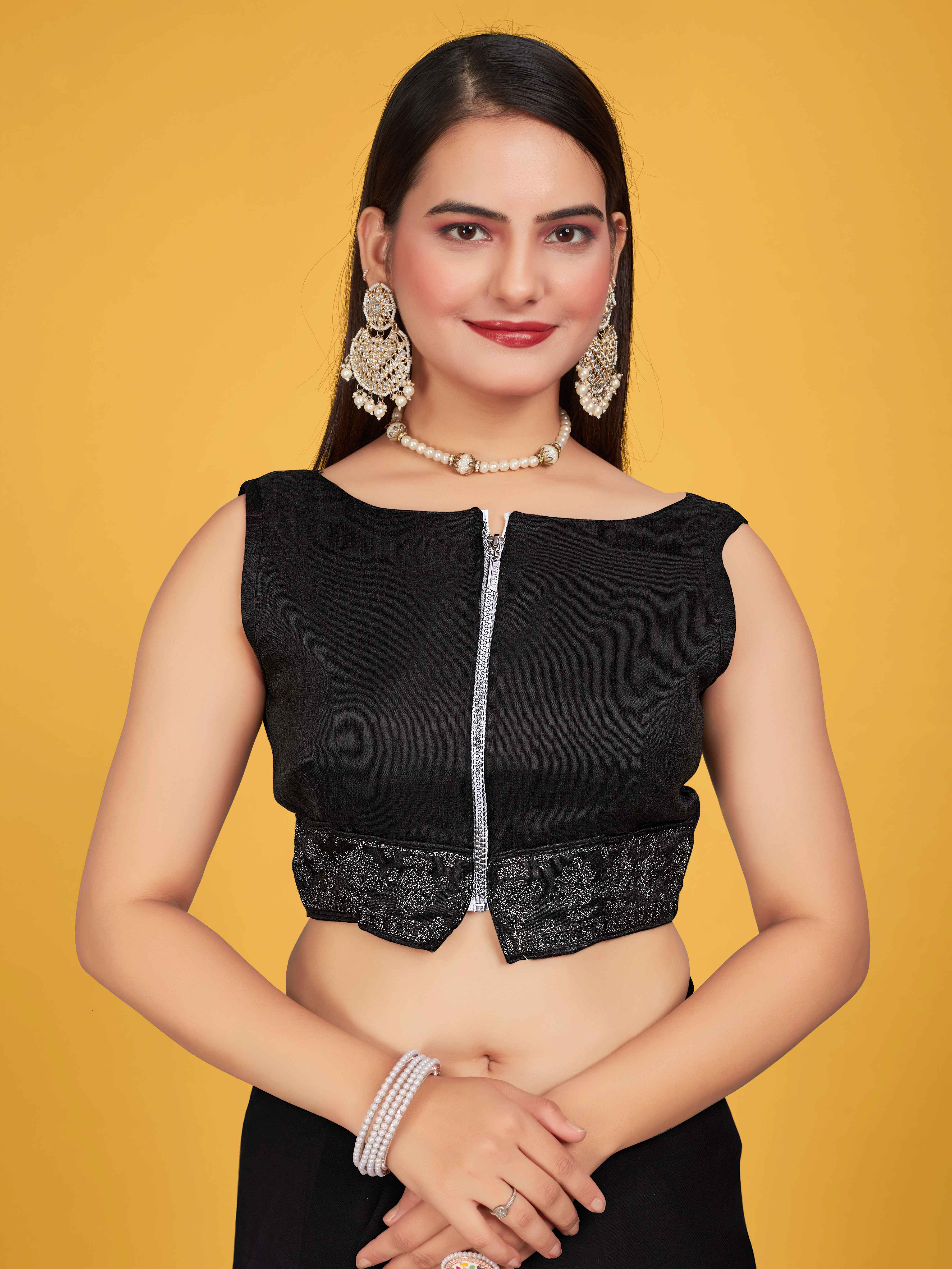 MANOHARI Georgette Embroidered Work Saree - Black - Dista