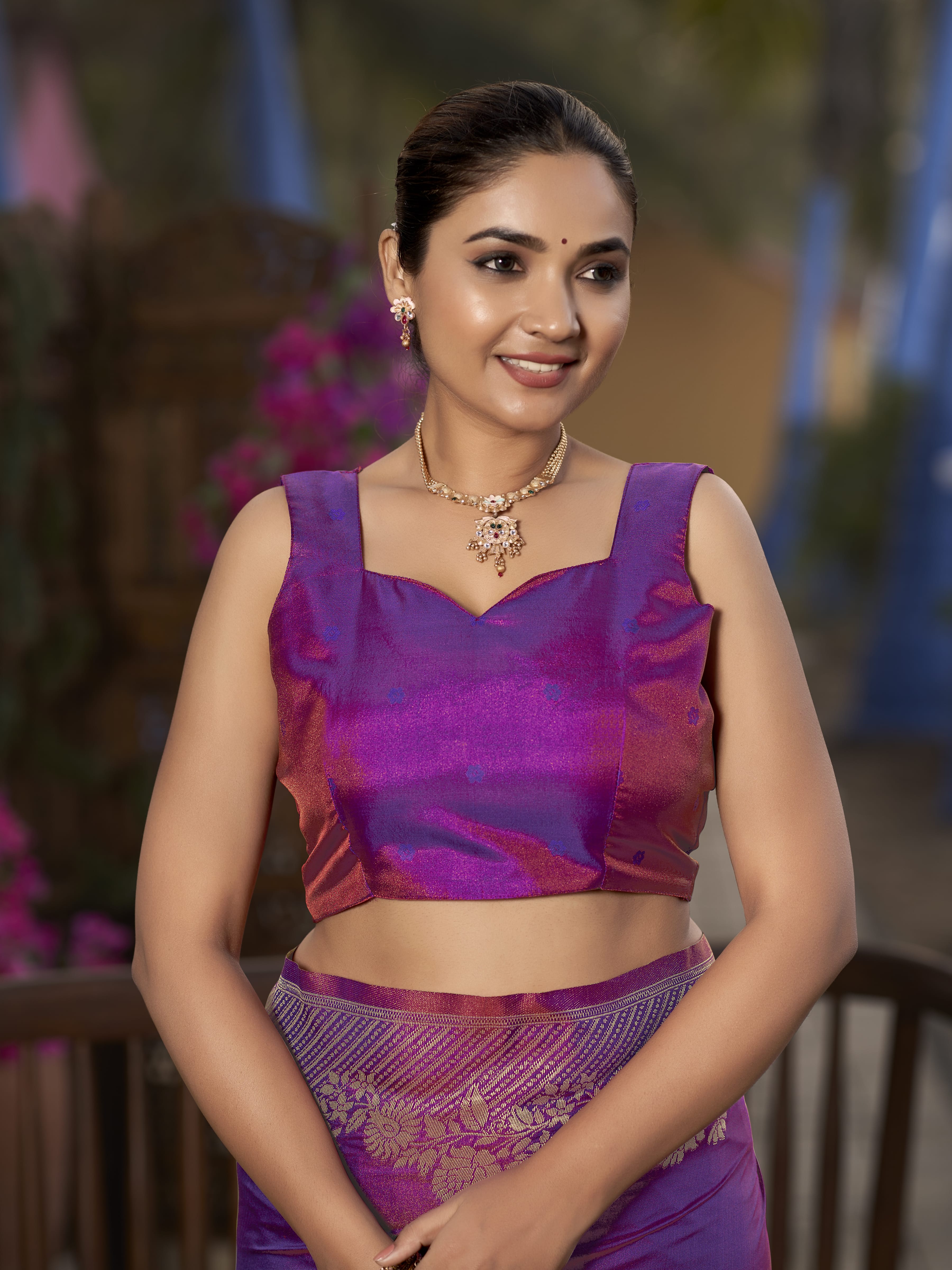 MANOHARI Banarasi Silk Blend Jacquard Work Saree - Purple - Dista