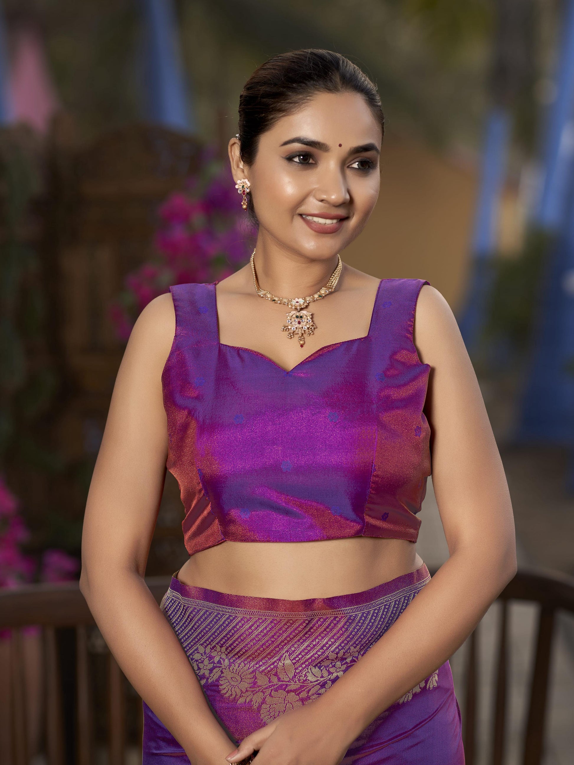 MANOHARI Banarasi Silk Blend Jacquard Work Saree - Purple - Dista