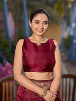 Thumbnail for MANOHARI Banarasi Silk Blend Jacquard Work Saree - Red - Dista