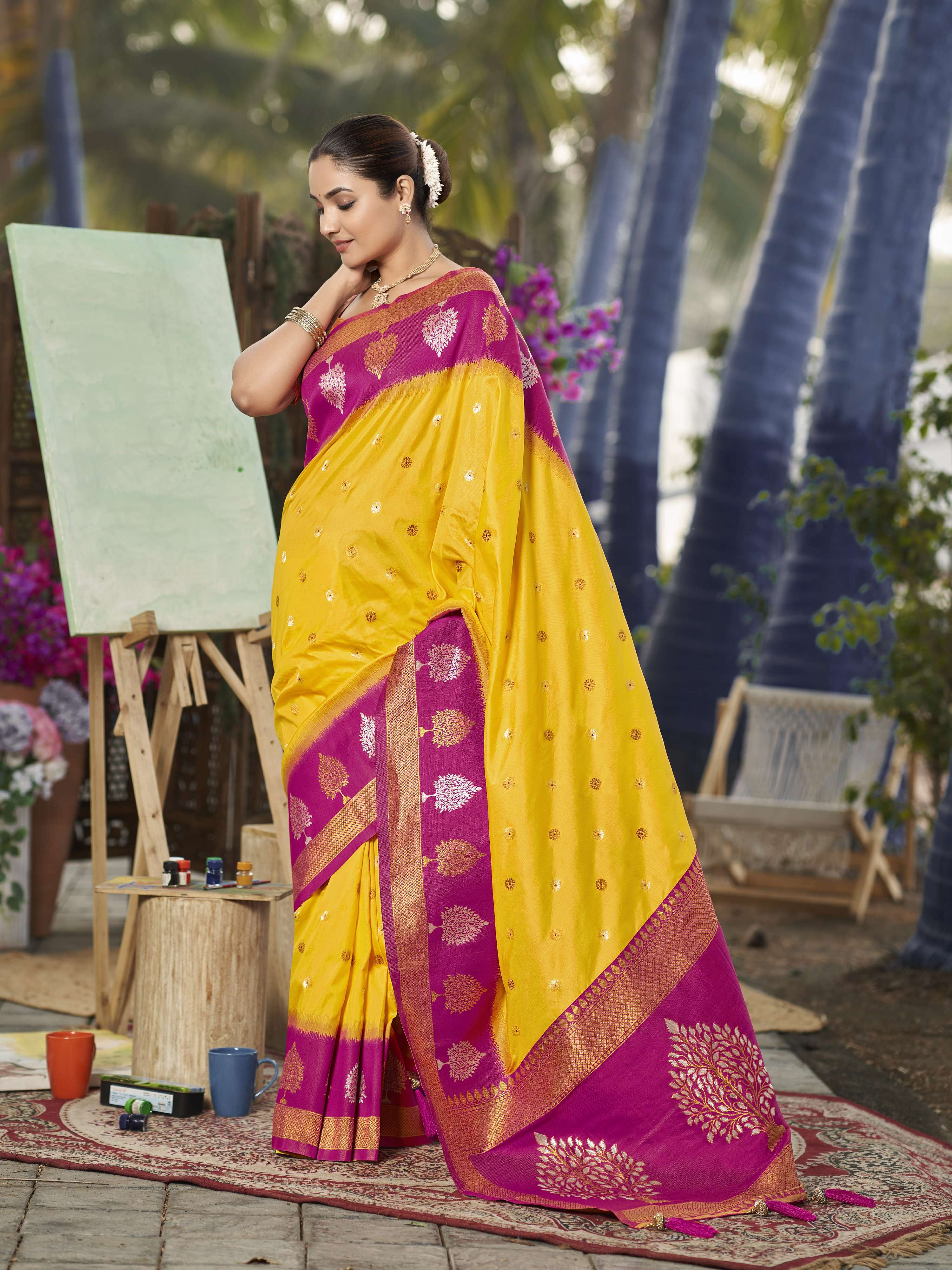 MANOHARI Banarasi Silk Blend Jacquard Work Saree - Yellow - Dista