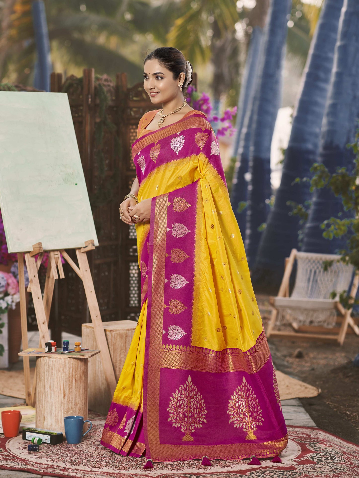 MANOHARI Banarasi Silk Blend Jacquard Work Saree - Yellow - Dista
