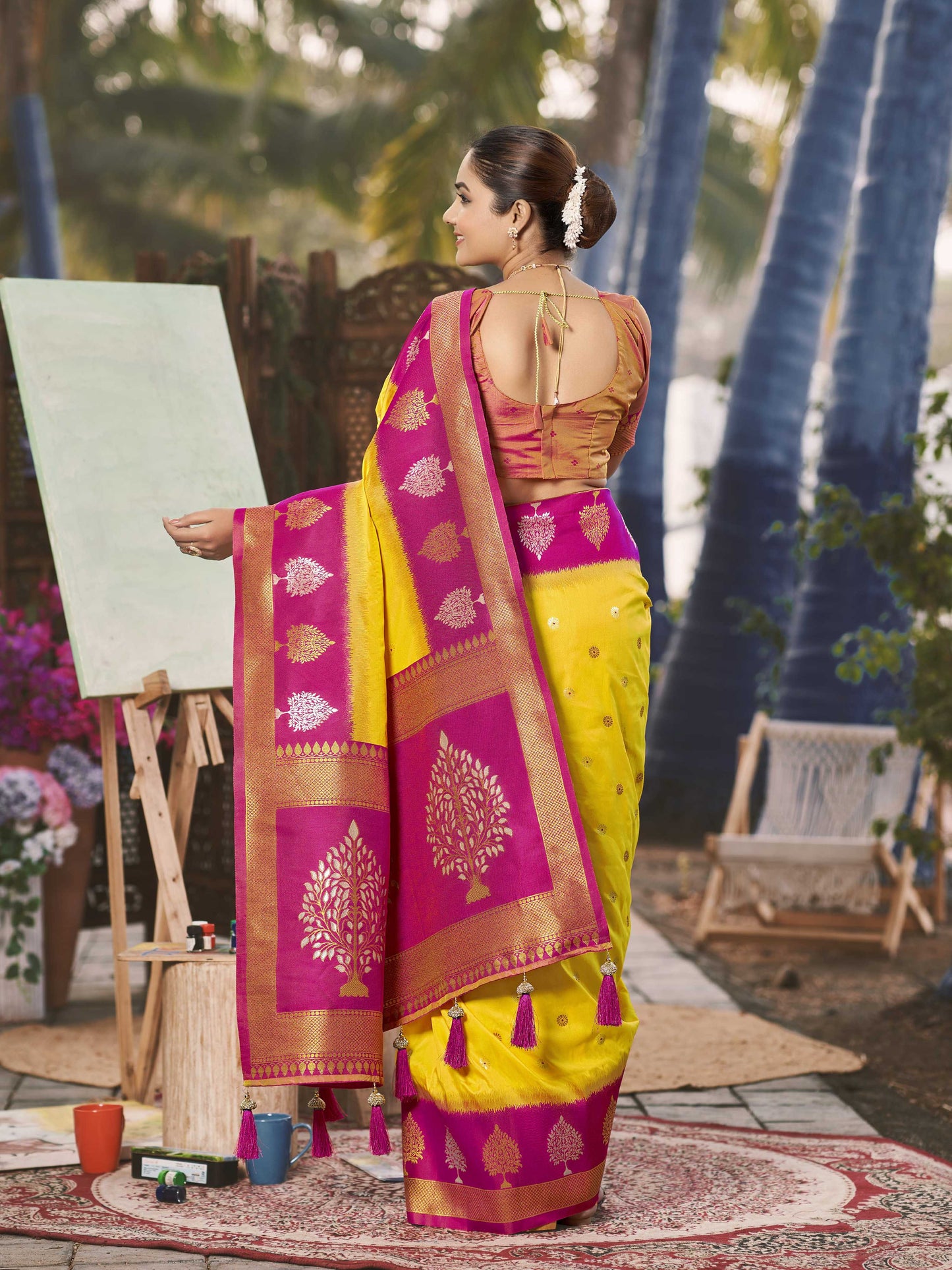 MANOHARI Banarasi Silk Blend Jacquard Work Saree - Yellow - Dista
