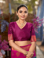 Thumbnail for MANOHARI Banarasi Silk Blend Jacquard Work Saree - Green - Dista