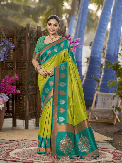 MANOHARI Banarasi Silk Blend Jacquard Work Saree - Green - Dista