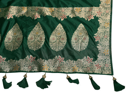MANOHARI Banarasi Silk Blend Jacquard Work Saree - Green - Dista