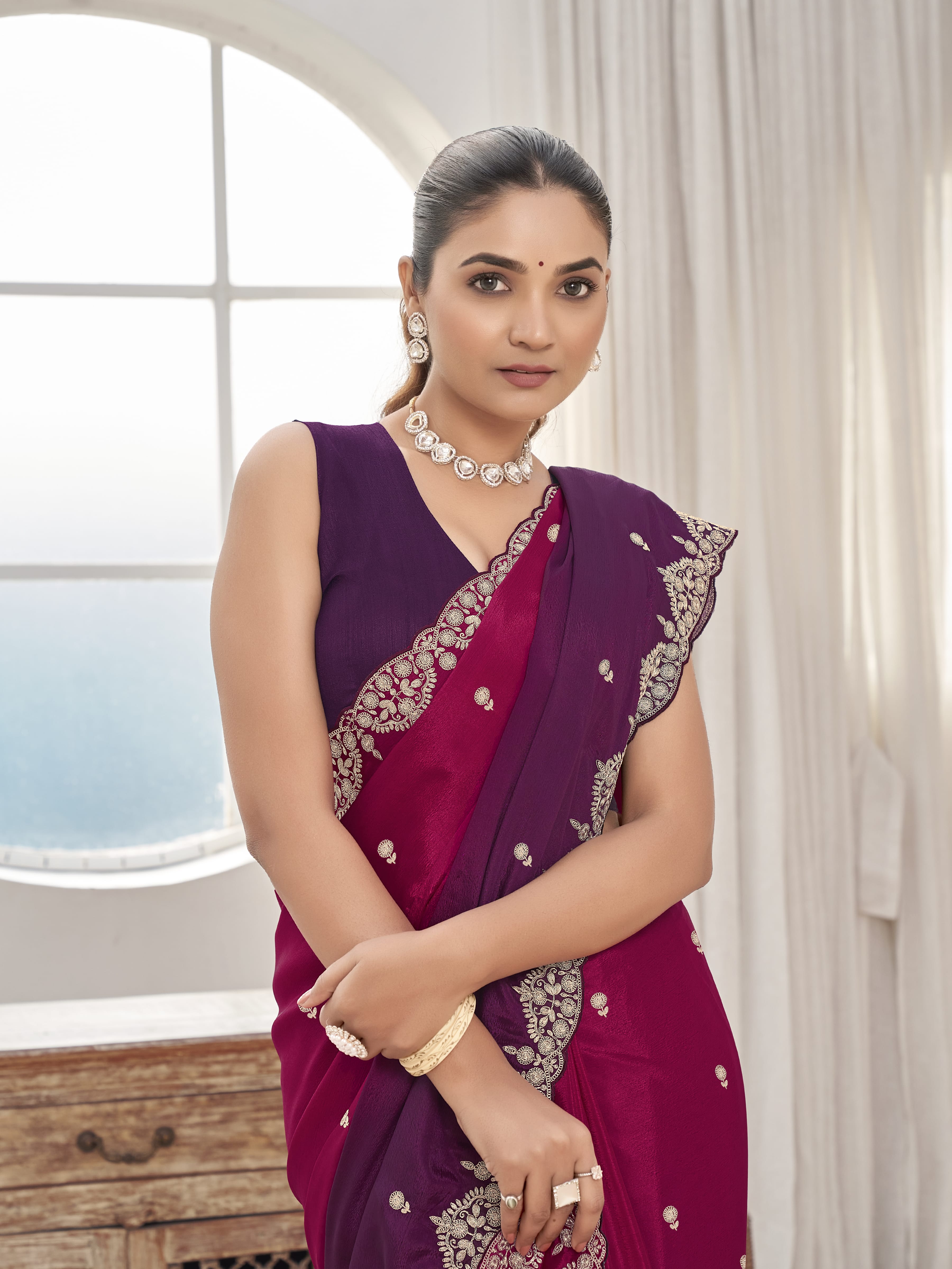 MANOHARI Georgette Embroidered Work Saree - Red - Dista
