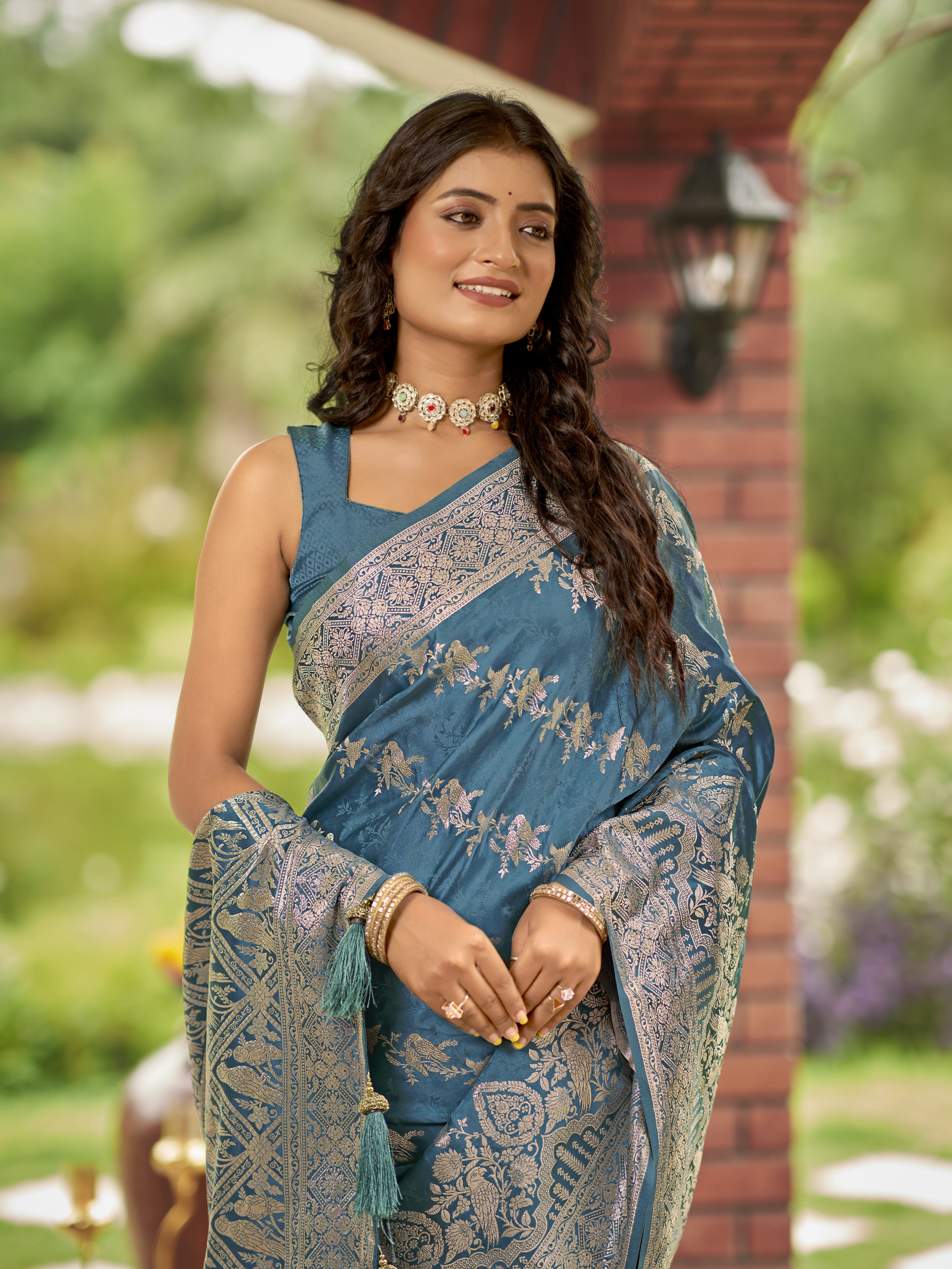 MANOHARI Banarasi Silk Blend Jacquard Work Saree - Blue - Dista