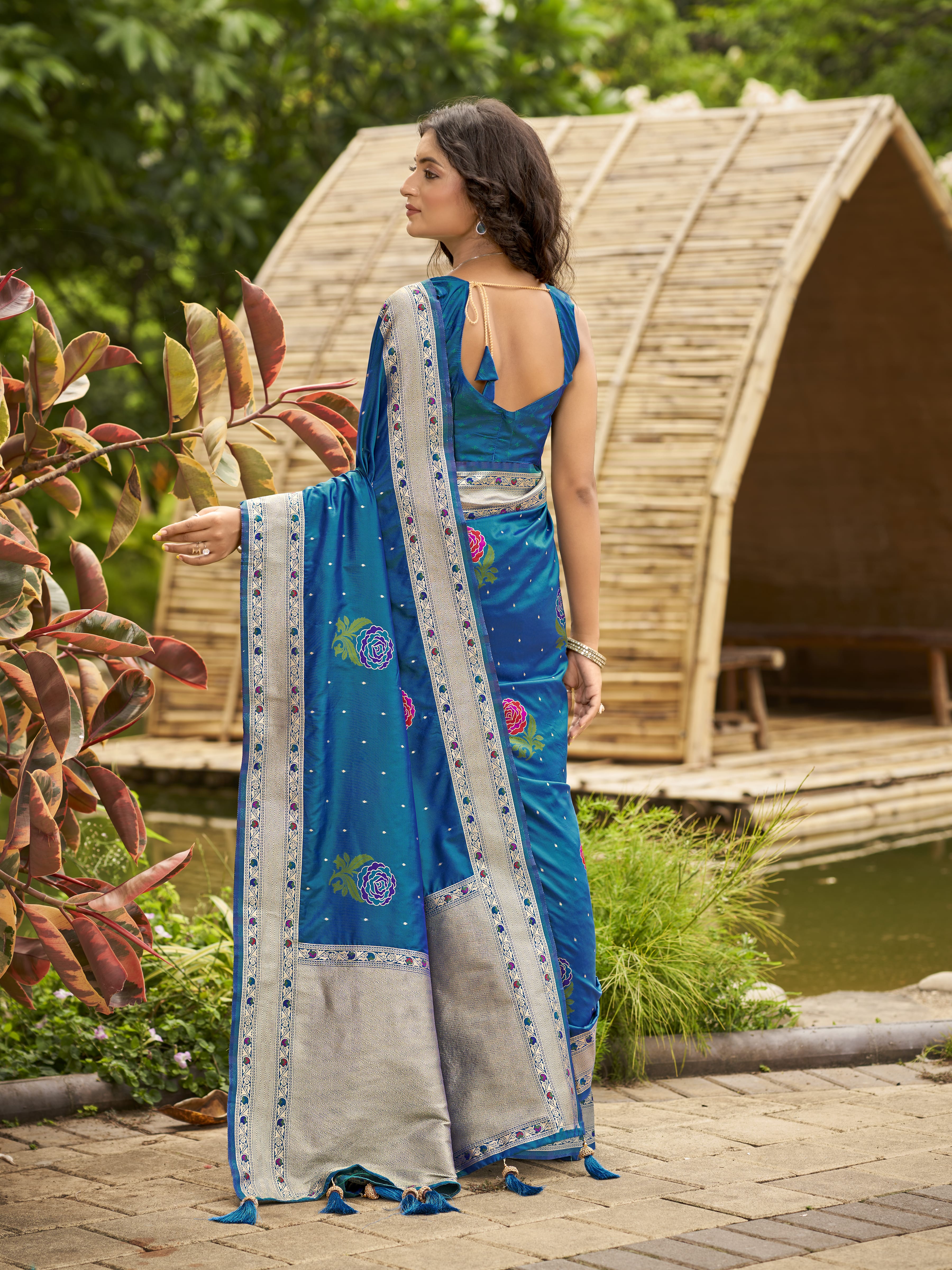 MANOHARI Banarasi Silk Blend Jacquard Work Saree - Blue - Dista