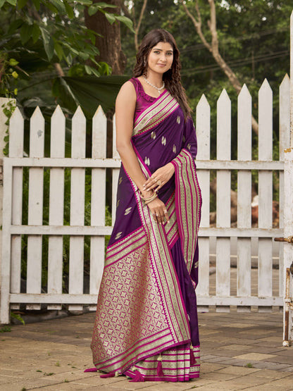 MANOHARI Banarasi Silk Blend Jacquard Work Saree - Purple - Dista