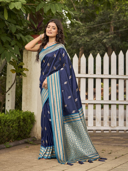 MANOHARI Banarasi Silk Blend Jacquard Work Saree - Blue - Dista