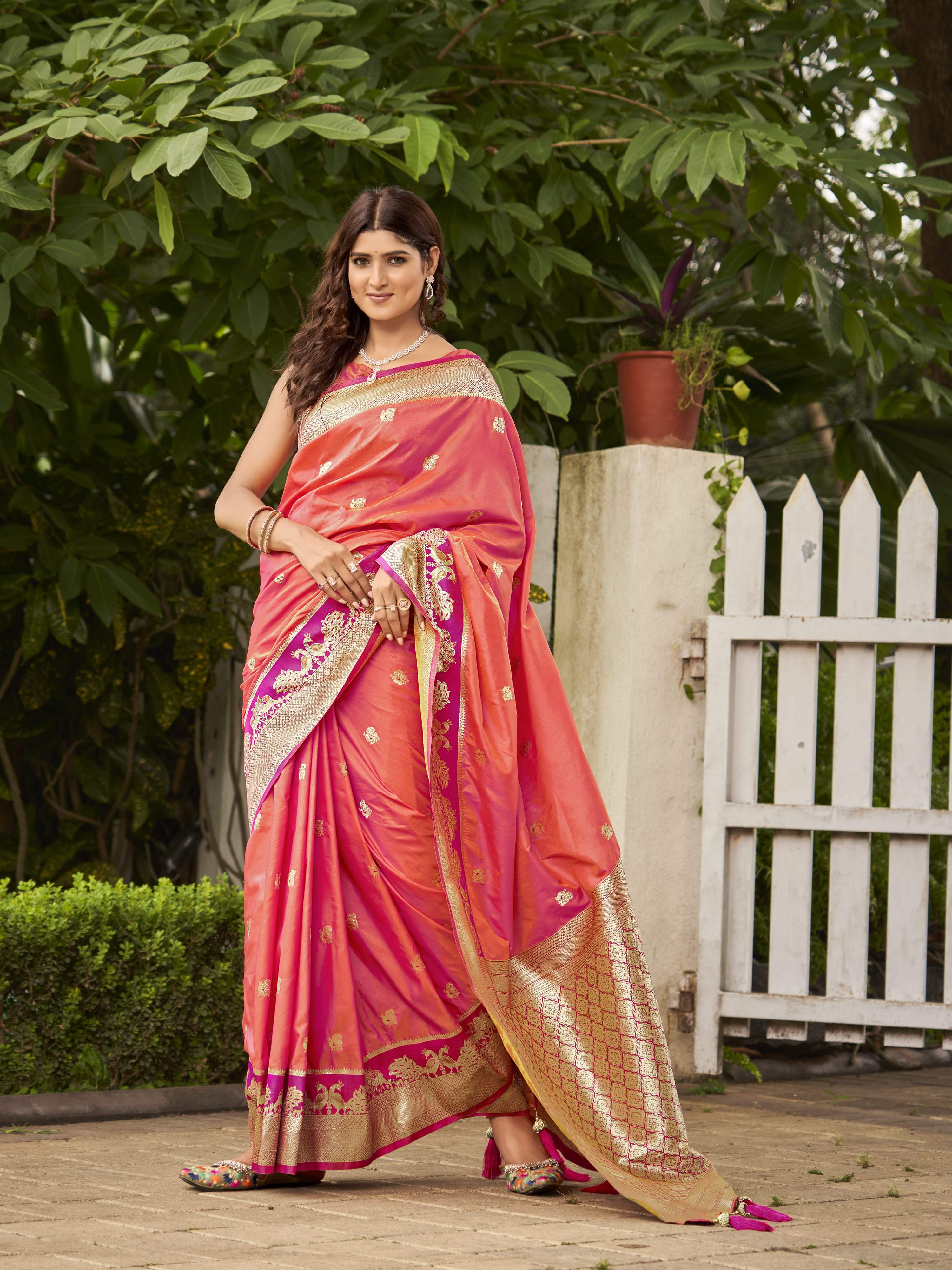 MANOHARI Banarasi Silk Blend Jacquard Work Saree - Orange - Dista
