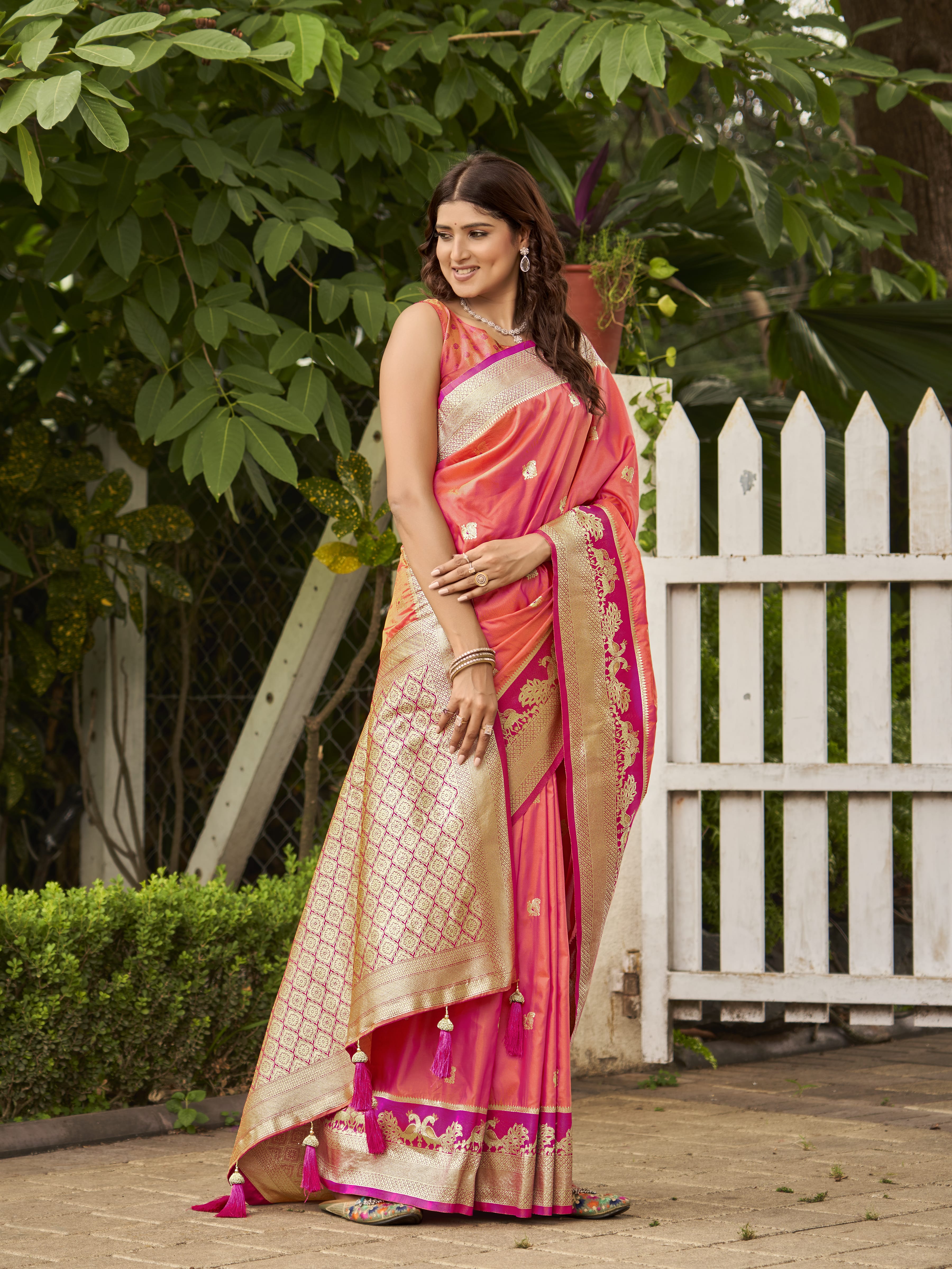 MANOHARI Banarasi Silk Blend Jacquard Work Saree - Orange - Dista