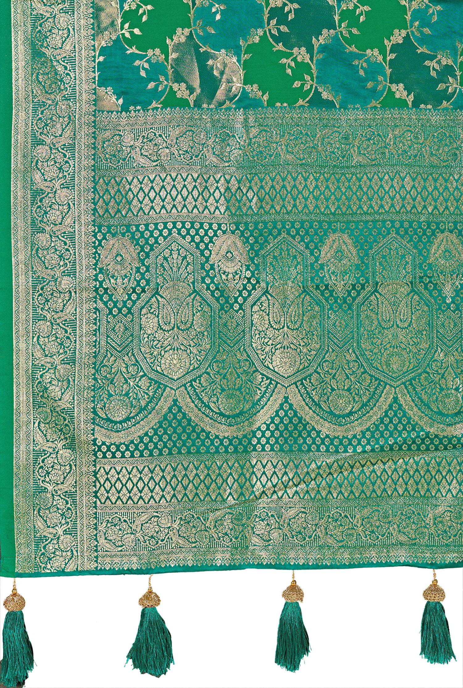 MANOHARI Banarasi Silk Blend Jacquard Work Saree - Green - Dista
