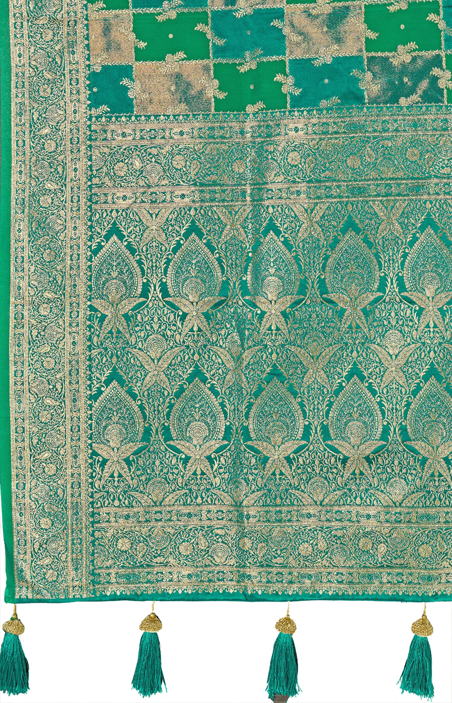 MANOHARI Banarasi Silk Blend Jacquard Work Saree - Green - Dista