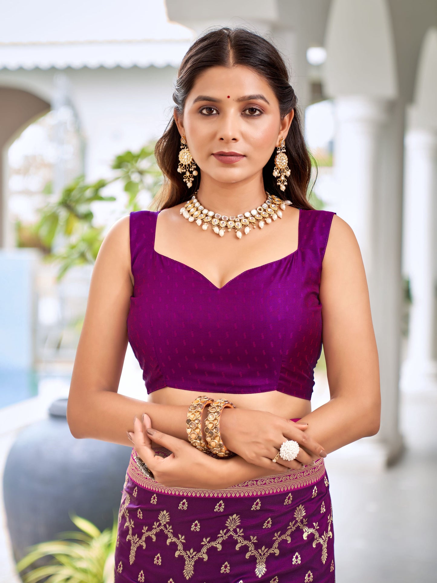MANOHARI Banarasi Silk Blend Jacquard Work Saree - Purple - Dista