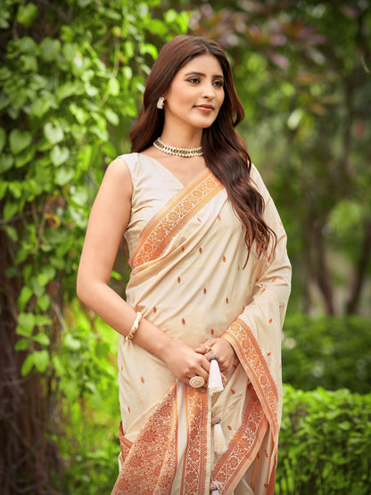 MANOHARI Banarasi Silk Blend Jacquard Work Saree - Beige - Dista