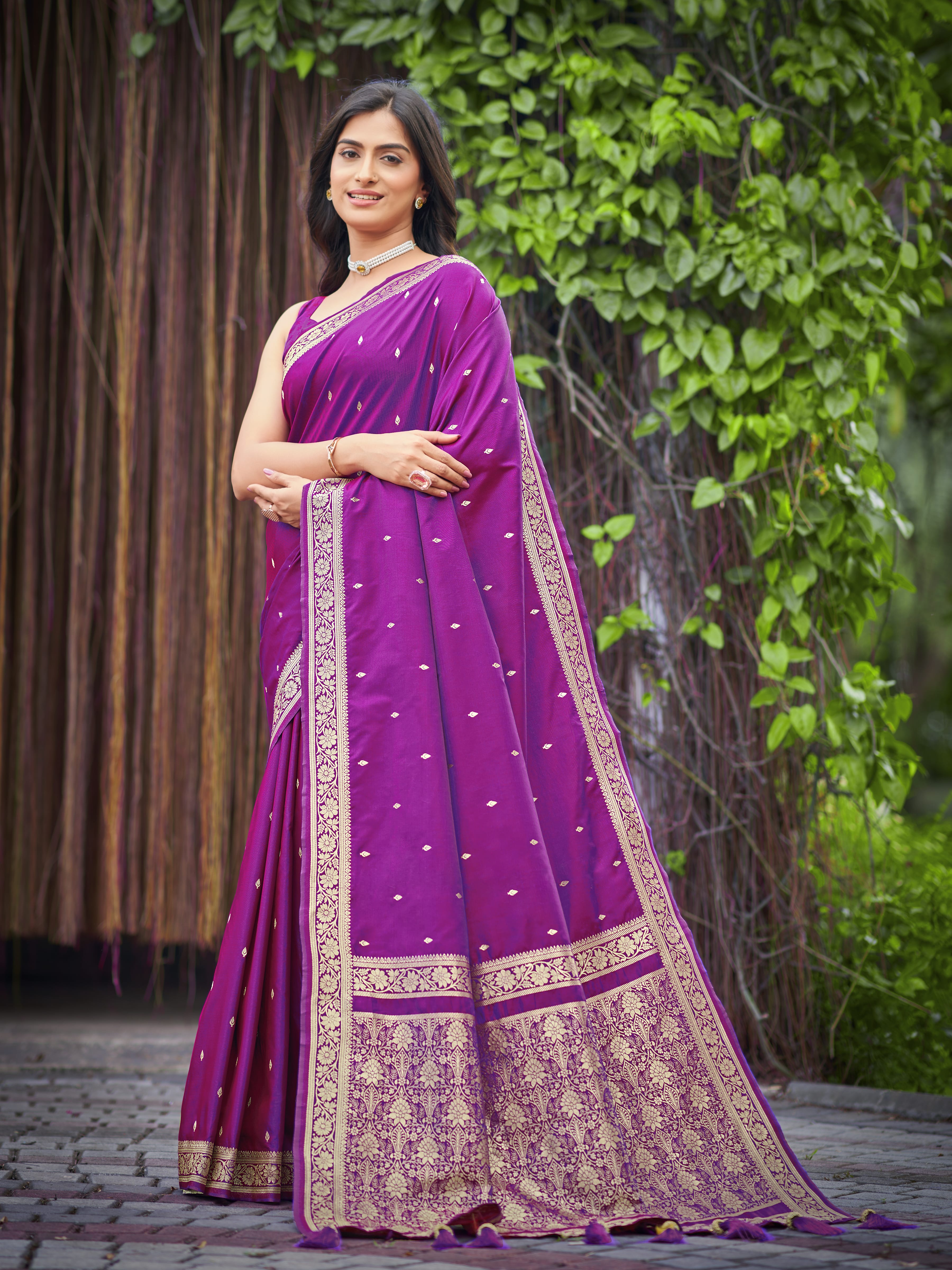 MANOHARI Banarasi Silk Blend Jacquard Work Saree - Purple - Dista