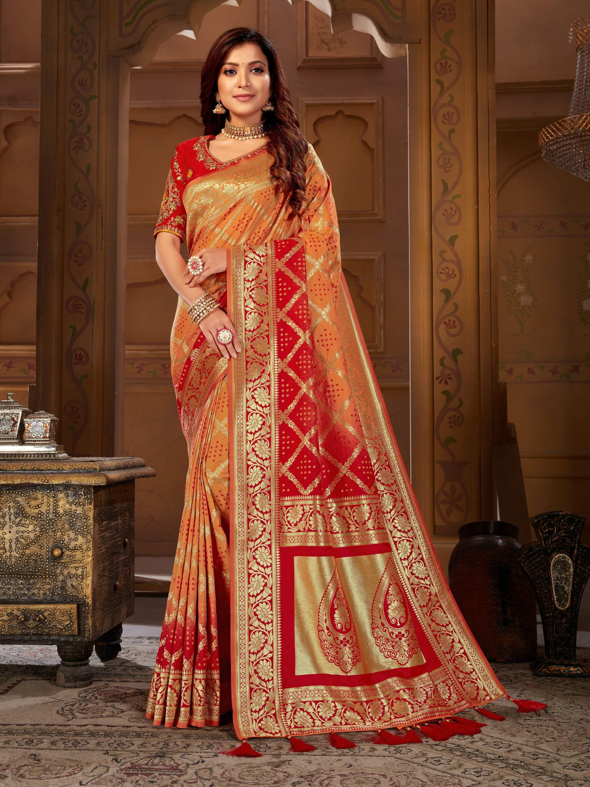MANOHARI Banarasi Silk Blend Jacquard Work Saree - Yellow - Dista